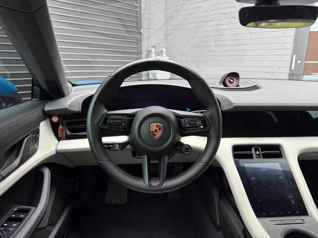 2023 Porsche Taycan 4S Cross Turismo AWD - 22947592 - 36