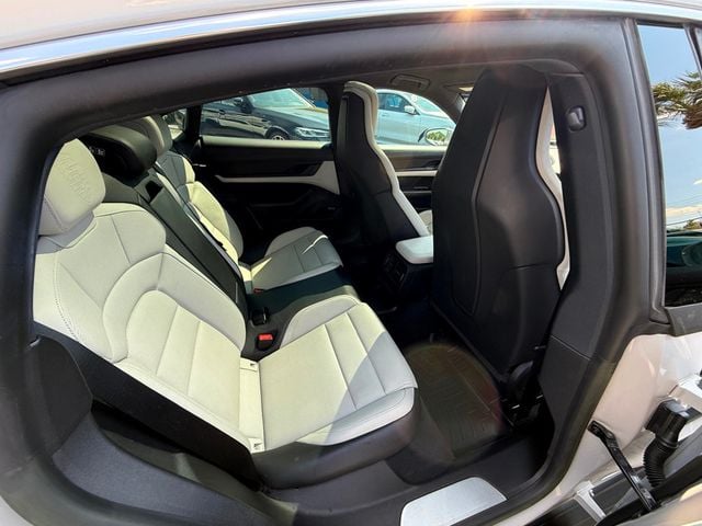 2023 Porsche Taycan **4S*MSRP$143170*PRM PKG PANO-SPRTCHRONO 21"WHEELS*PSCB BRAKES** - 22996510 - 31