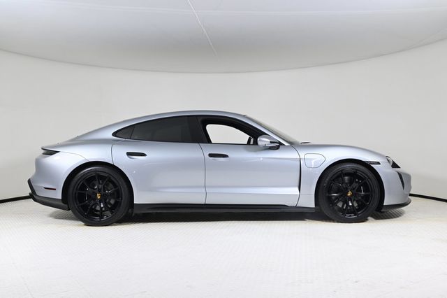 2023 Porsche Taycan GTS - 22896285 - 7
