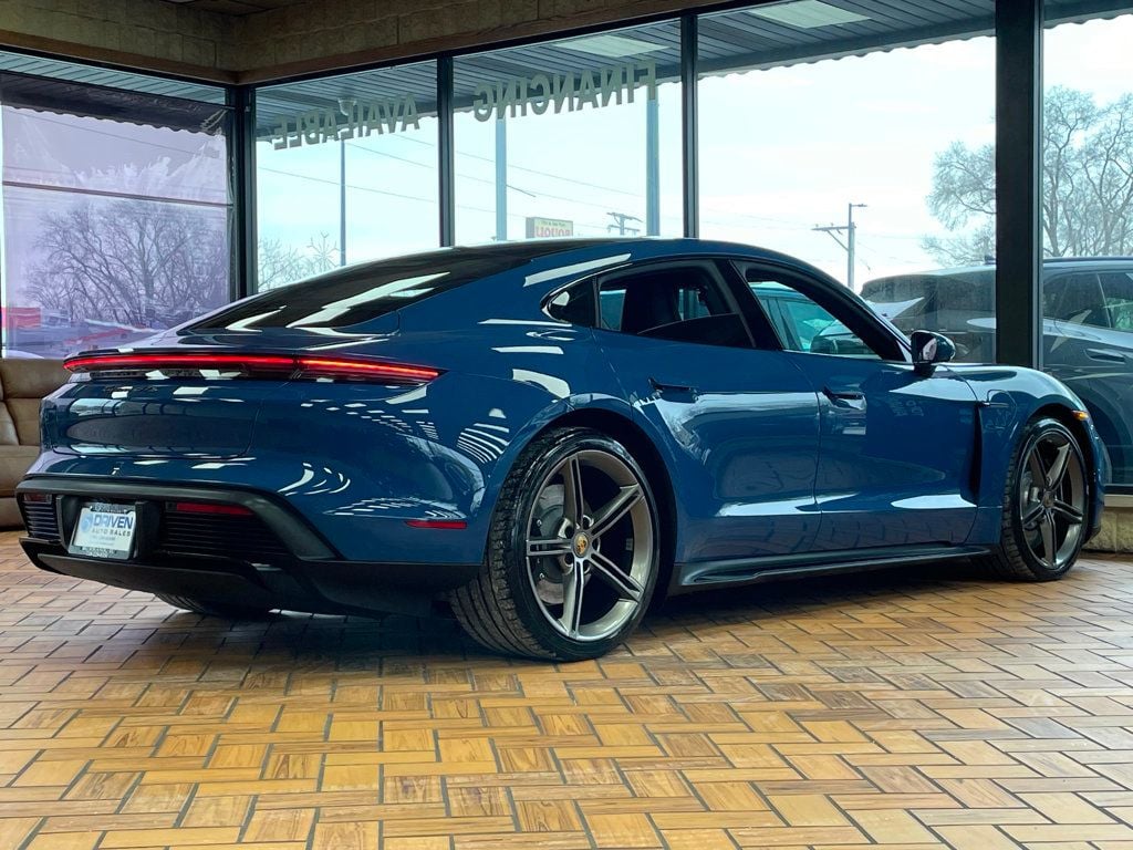 2023 Porsche Taycan GTS AWD - 22966764 - 10