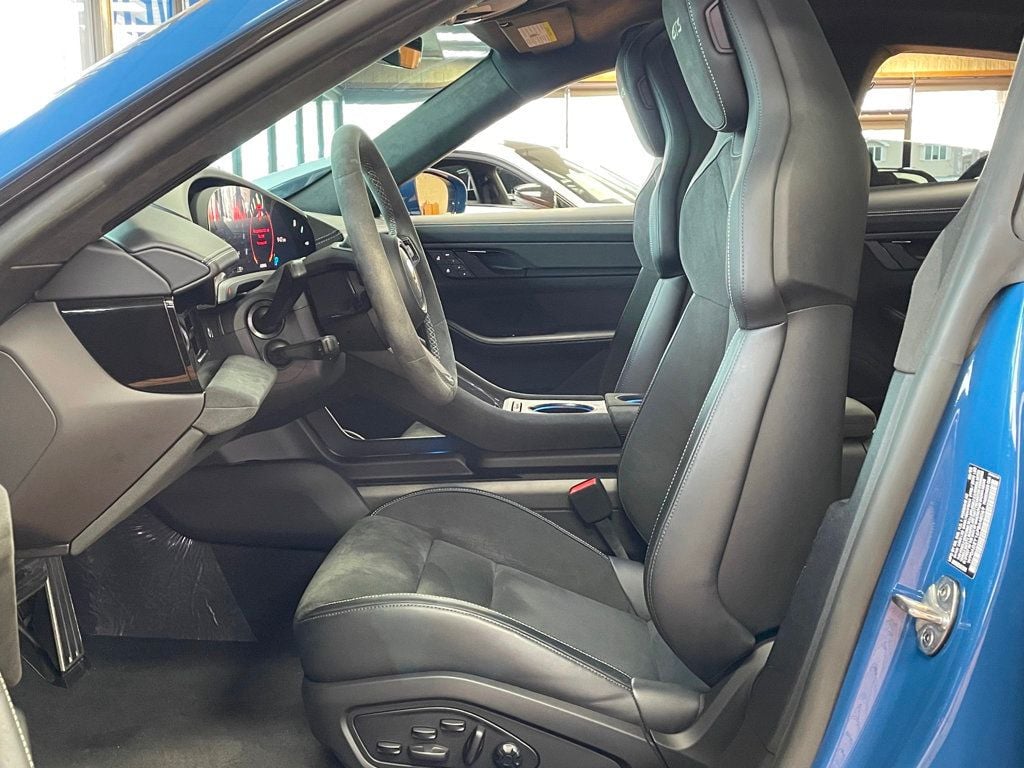 2023 Porsche Taycan GTS AWD - 22966764 - 11