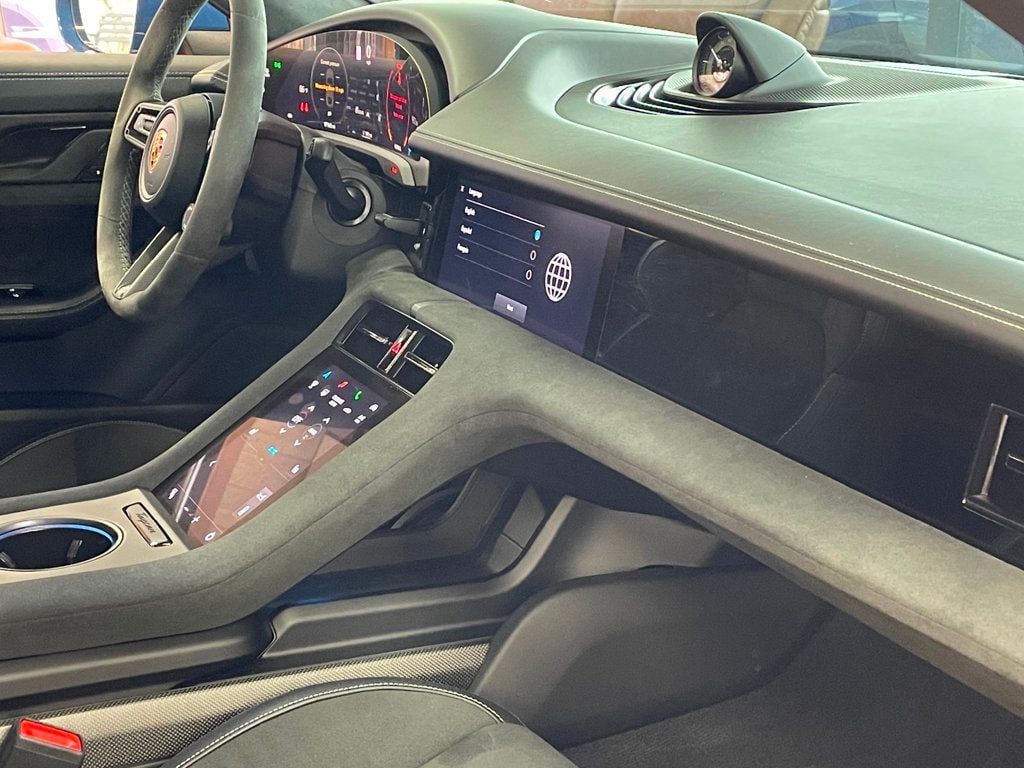 2023 Porsche Taycan GTS AWD - 22966764 - 30