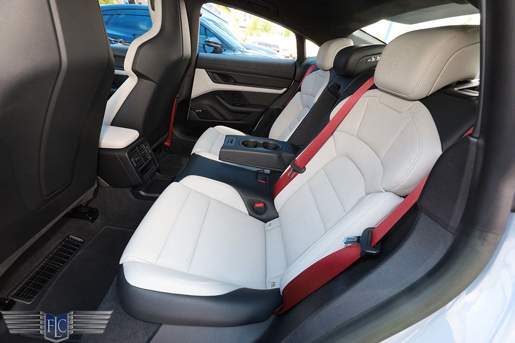 2023 Porsche Taycan GTS AWD - 23028975 - 19