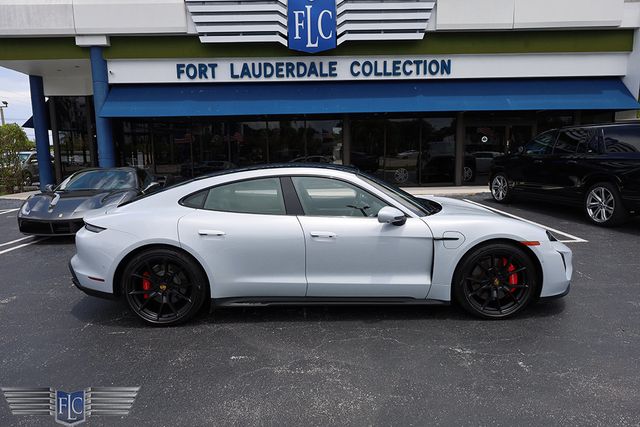 2023 Porsche Taycan GTS AWD - 23028975 - 52