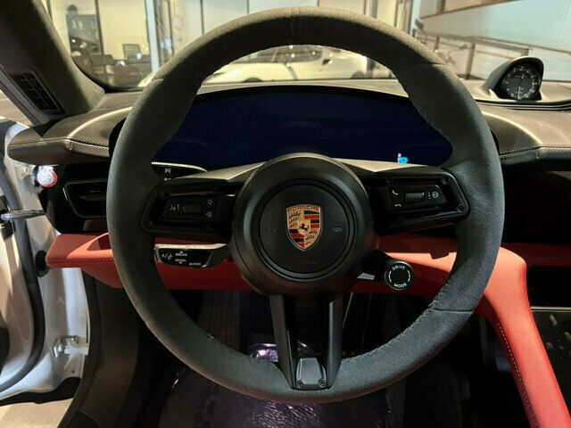 2023 Porsche Taycan GTS/Premium Pkg/AWD/Carbon Fiber Trim/Blind Spot Monitor/NAV - 22346701 - 12