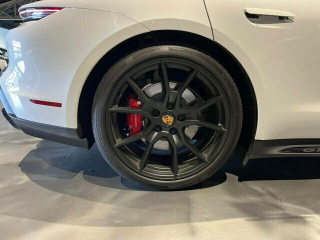 2023 Porsche Taycan GTS/Premium Pkg/AWD/Carbon Fiber Trim/Blind Spot Monitor/NAV - 22346701 - 33