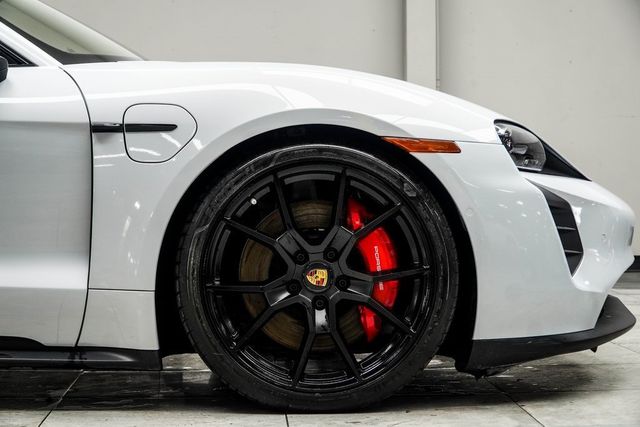 2023 Porsche Taycan GTS Sport Turismo AWD - 22969216 - 9