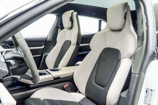 2023 Porsche Taycan GTS Sport Turismo AWD - 22969216 - 40