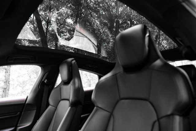 2023 Porsche Taycan MSRP$97560/AdaptiveSportSeats/FixedPanoramicRoof/NAV - 23069616 - 33