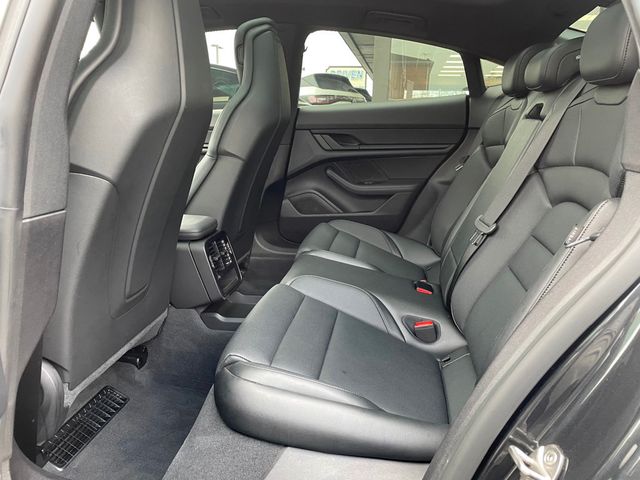 2023 Porsche Taycan RWD - 22986393 - 18