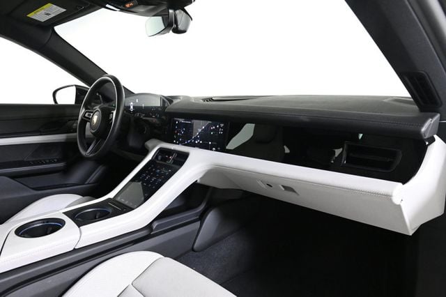 2023 Porsche Taycan RWD - 22948335 - 16