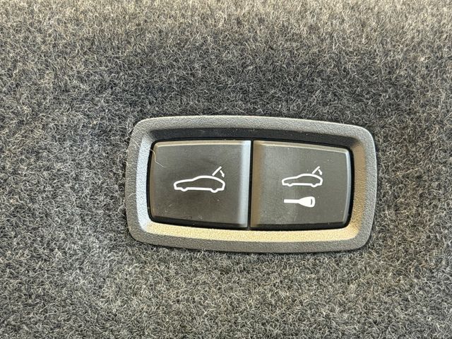 2023 Porsche Taycan RWD - 23071409 - 39