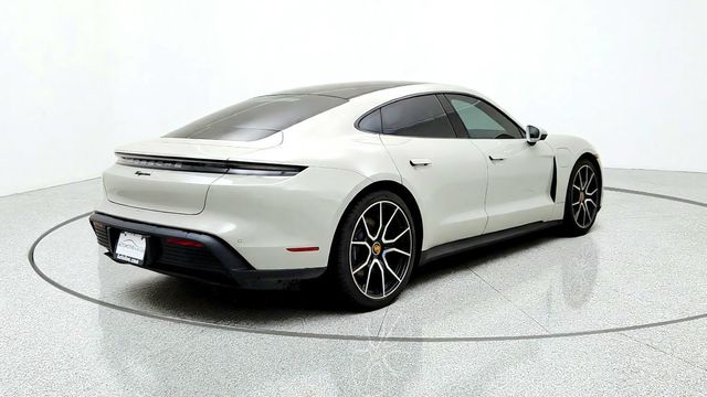 2023 Porsche Taycan RWD w/ Premium Pkg & 21'' RS Spyder Design Wheels - 23099914 - 4
