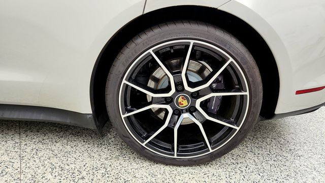 2023 Porsche Taycan RWD w/ Premium Pkg & 21'' RS Spyder Design Wheels - 23099914 - 8