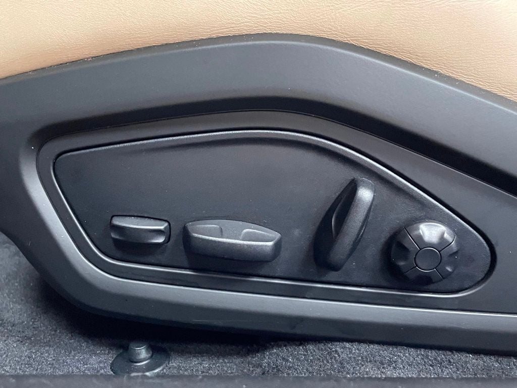 2023 Porsche Taycan Turbo Cross Turismo AWD - 22966147 - 11