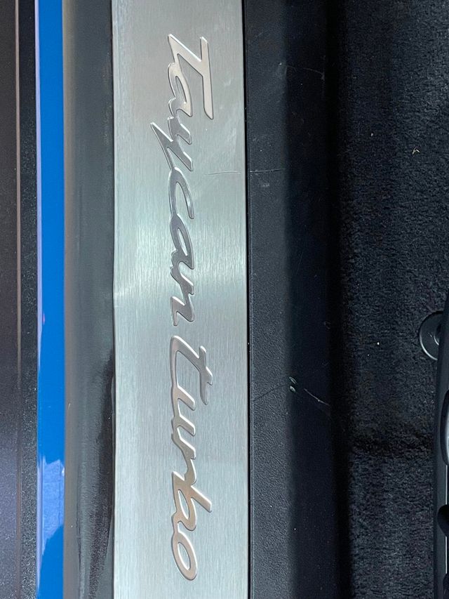 2023 Porsche Taycan Turbo Cross Turismo AWD - 22966147 - 12