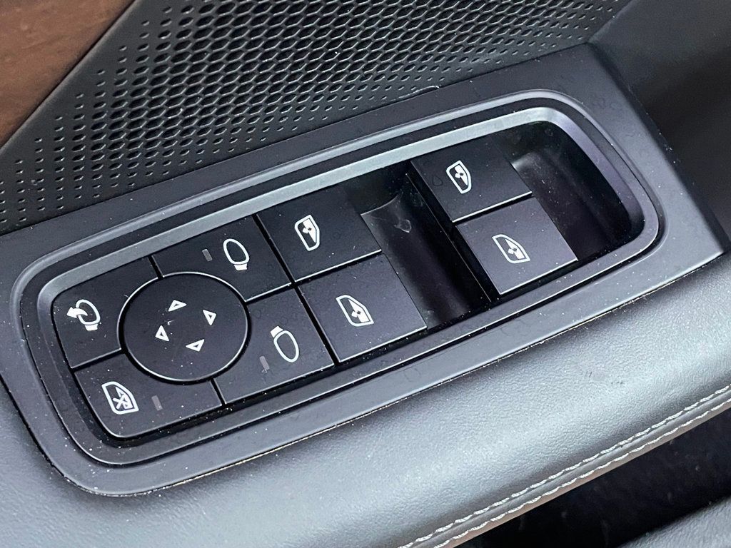 2023 Porsche Taycan Turbo Cross Turismo AWD - 22966147 - 16