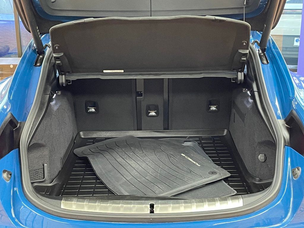 2023 Porsche Taycan Turbo Cross Turismo AWD - 22966147 - 19