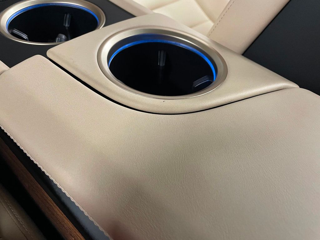 2023 Porsche Taycan Turbo Cross Turismo AWD - 22966147 - 37