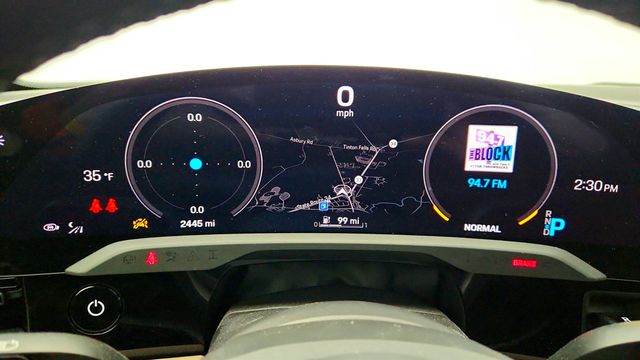 2023 Porsche Taycan w/ Premium Pkg, PBP, Two Tone Leather, 20’’ Wheels, PASM & PTV+ - 22975944 - 14