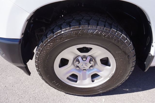 2023 Ram 1500 4WD, HEMI 5.7,  BACKUP CAMERA, ALLOY WHEELS,CLEAN CARFAX - 23091081 - 10