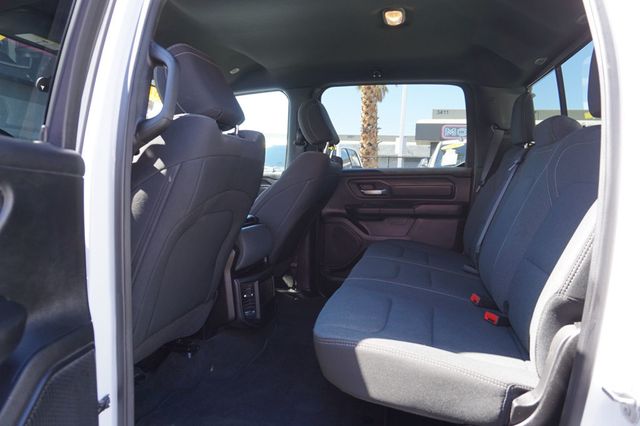 2023 Ram 1500 4WD, HEMI 5.7,  BACKUP CAMERA, ALLOY WHEELS,CLEAN CARFAX - 23091081 - 16