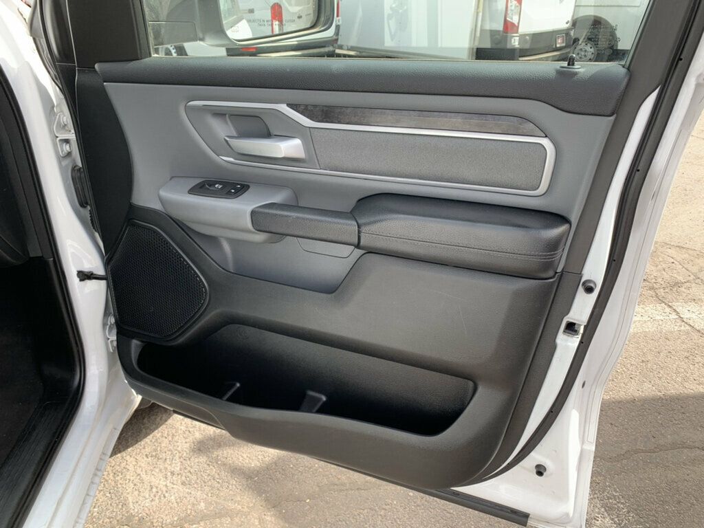 2023 Ram 1500 Big Horn 4x2 Crew Cab 5'7" Box 5.7L V8 Hemi - 23061110 - 22