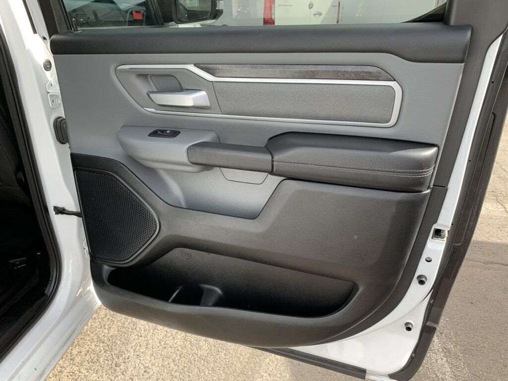 2023 Ram 1500 Big Horn 4x2 Crew Cab 5'7" Box 5.7L V8 Hemi - 23061110 - 28