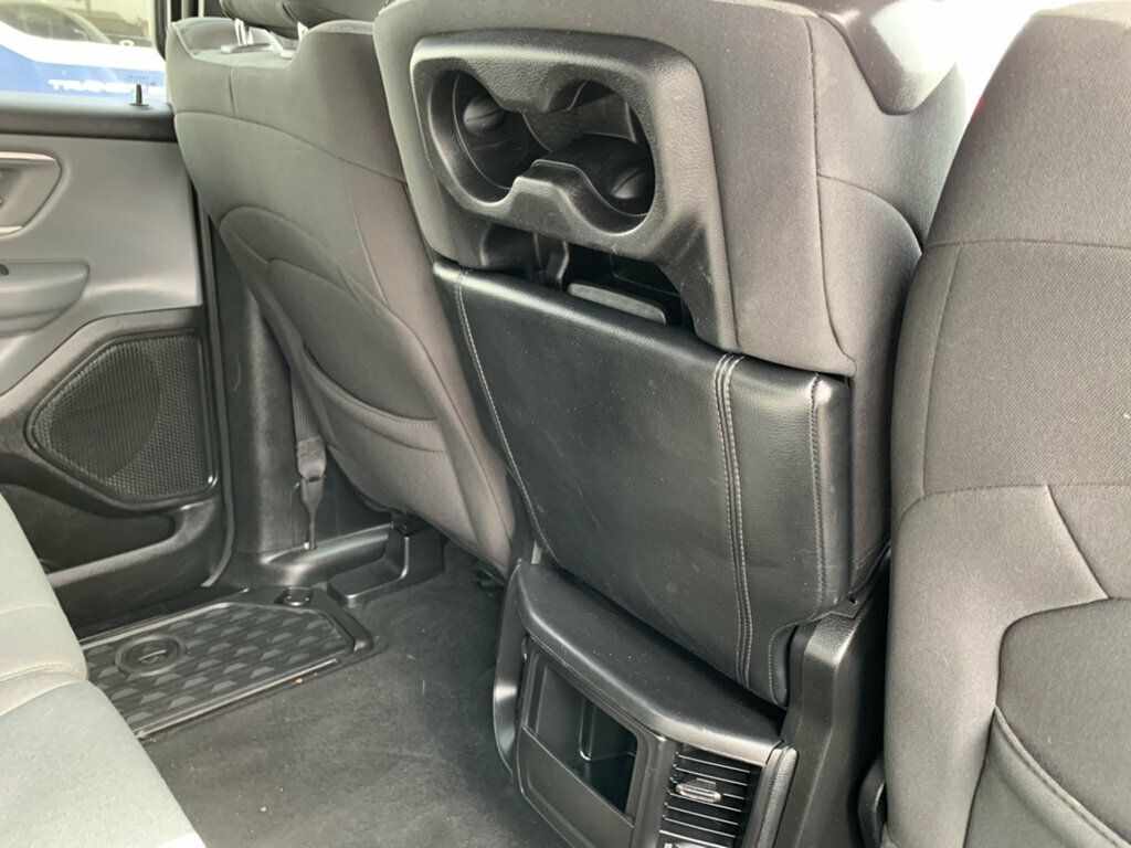 2023 Ram 1500 Big Horn 4x2 Crew Cab 5'7" Box 5.7L V8 Hemi - 23061110 - 33