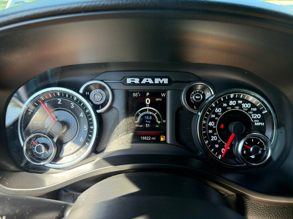 2023 Ram 1500 Big Horn photo 4