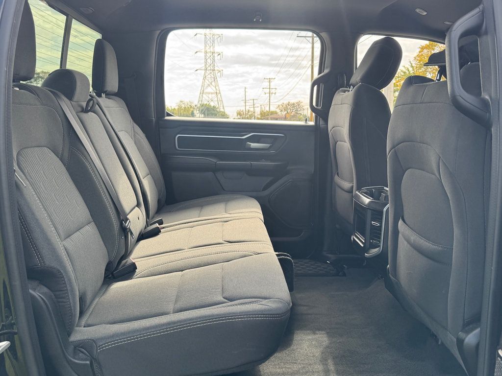 2023 Ram 1500 Big Horn 4x4 Crew Cab 5'7" Box - 23094797 - 17