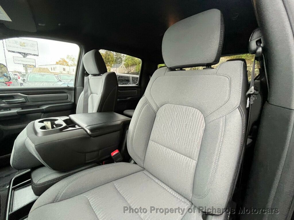 2023 Ram 1500 Big Horn 4x4 Crew Cab 5'7" Box - 22928023 - 15