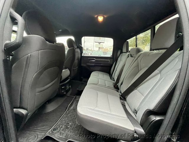 2023 Ram 1500 Big Horn 4x4 Crew Cab 5'7" Box - 22928023 - 16