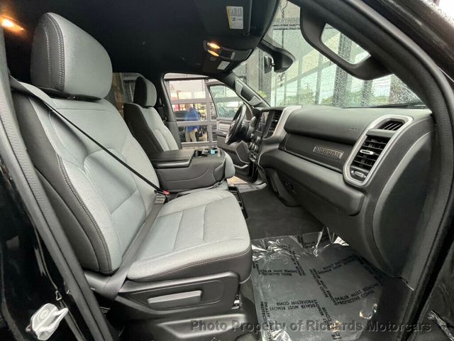 2023 Ram 1500 Big Horn 4x4 Crew Cab 5'7" Box - 22928023 - 18