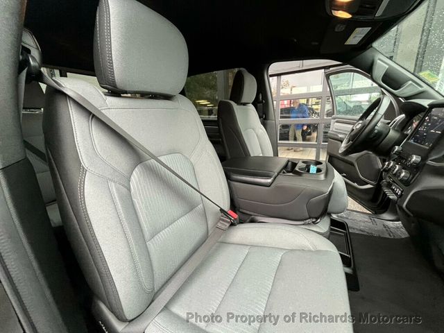 2023 Ram 1500 Big Horn 4x4 Crew Cab 5'7" Box - 22928023 - 19