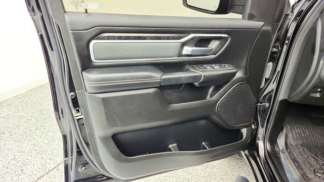 2023 Ram 1500 Big Horn 4x4 Crew Cab 5'7" Box - 22971729 - 9