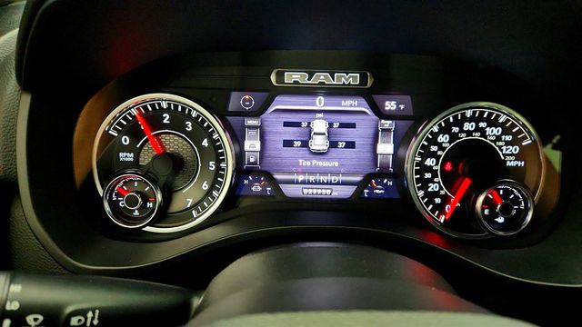 2023 Ram 1500 Big Horn 4x4 Crew Cab 5'7" Box - 22971729 - 13