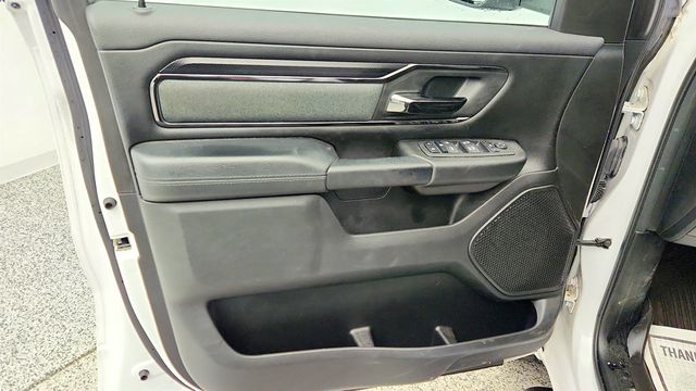 2023 Ram 1500 Big Horn 4x4 Crew Cab 5'7" Box - 23001269 - 9