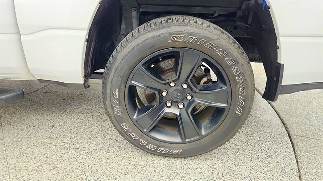 2023 Ram 1500 Big Horn 4x4 Crew Cab 5'7" Box - 23001280 - 8