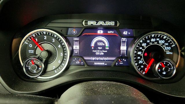 2023 Ram 1500 Big Horn 4x4 Crew Cab 5'7'' Box Built-to-Last Edition, Level 2 - 23001269 - 13