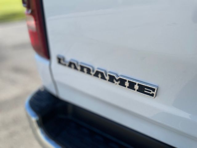 2023 Ram 1500 Laramie 4x4 Crew Cab 5'7" Box - 23092508 - 10