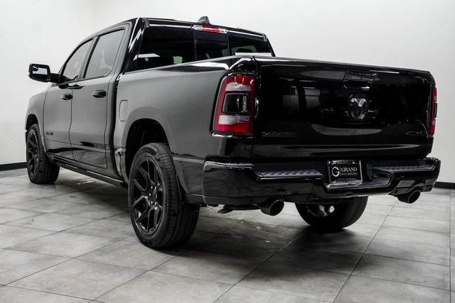 2023 Ram 1500 Laramie 4x4 Crew Cab 5'7" Box - 22973184 - 10
