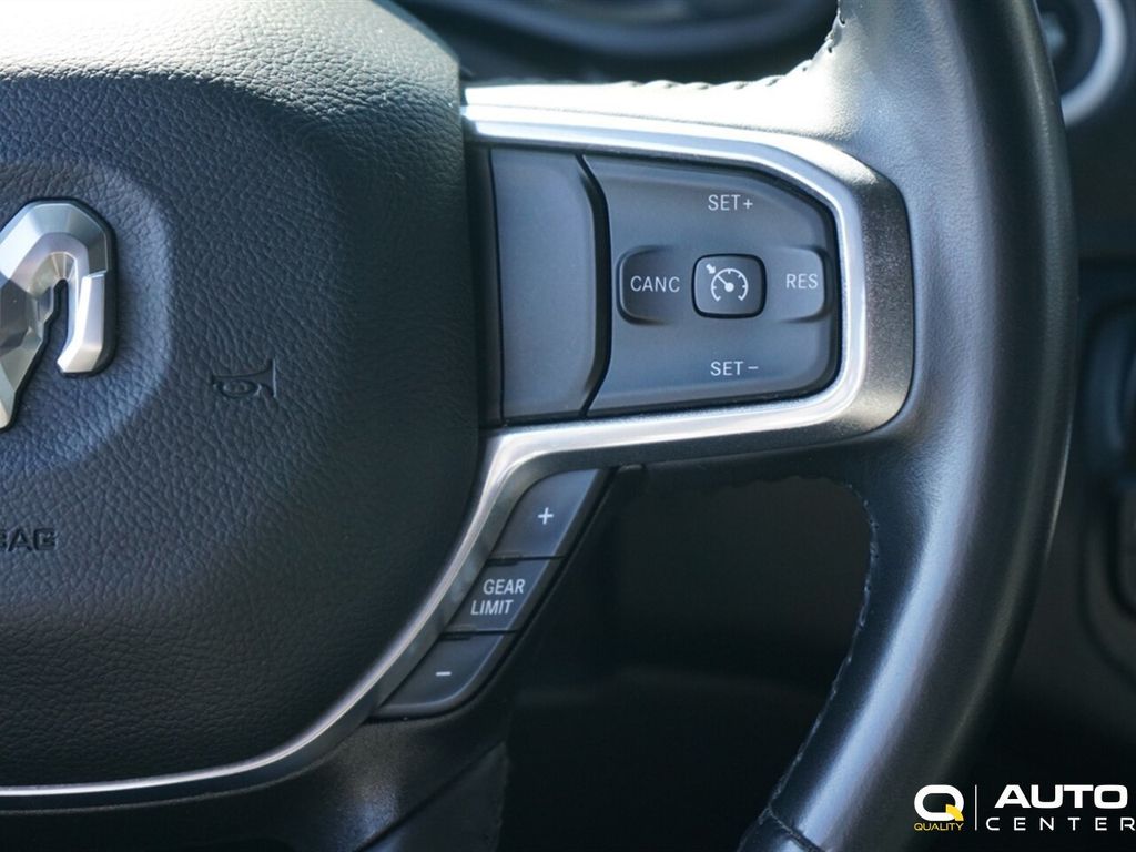 2023 Ram 1500 Laramie 4x4 Crew Cab 5'7" Box - 22920507 - 25