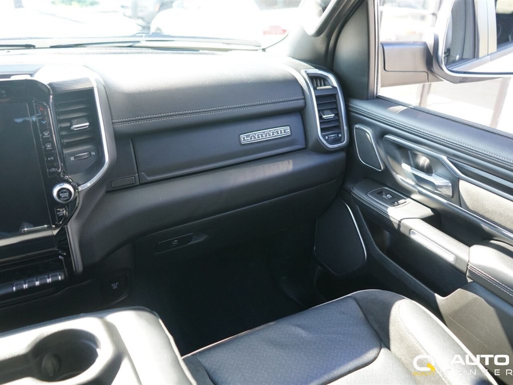 2023 Ram 1500 Laramie 4x4 Crew Cab 5'7" Box - 22920507 - 29