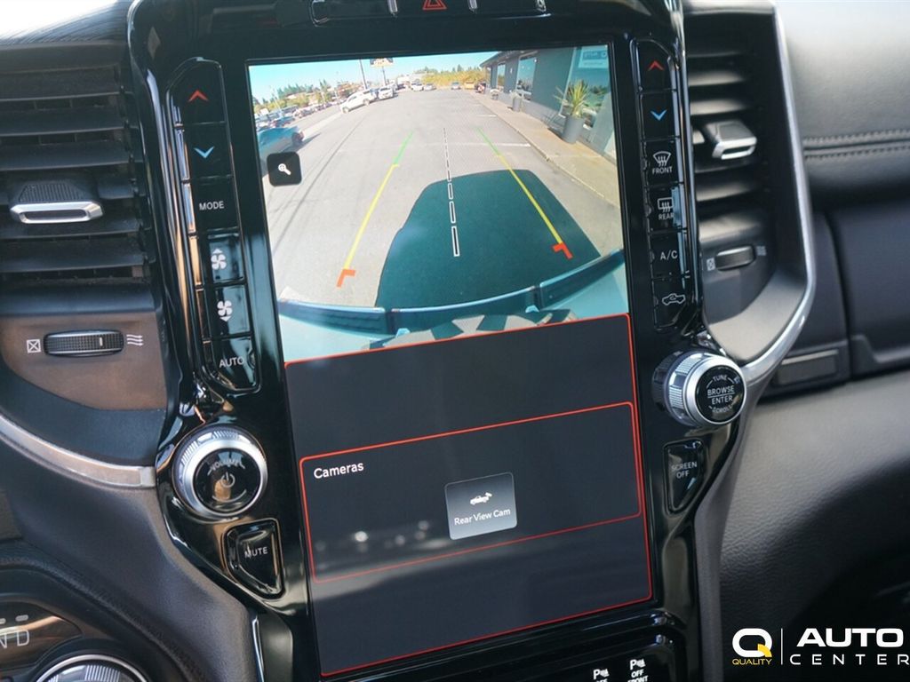 2023 Ram 1500 Laramie 4x4 Crew Cab 5'7" Box - 22920507 - 32