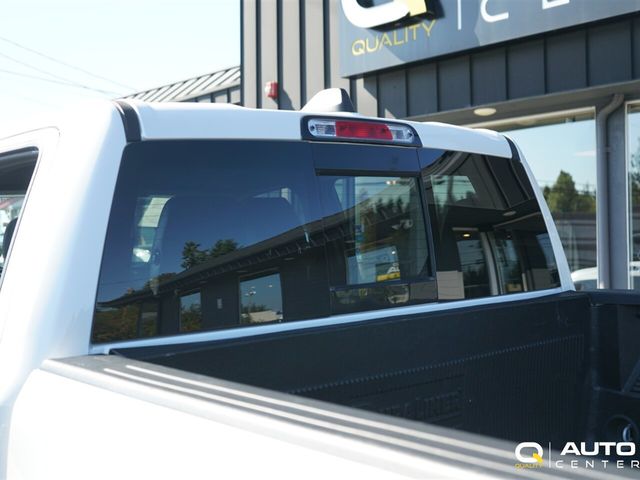 2023 Ram 1500 Laramie 4x4 Crew Cab 5'7" Box - 22920507 - 8