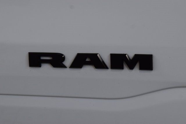 2023 Ram 1500 Laramie 4x4 Crew Cab 5'7" Box - 22923627 - 17