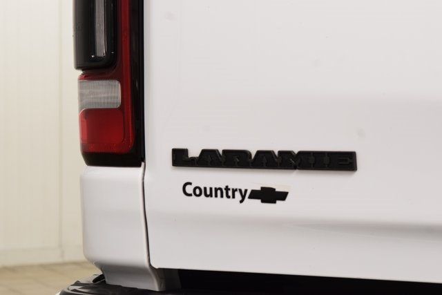 2023 Ram 1500 Laramie 4x4 Crew Cab 5'7" Box - 22923627 - 25