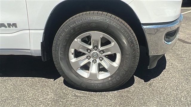 2023 Ram 1500 Laramie 4x4 Crew Cab 5'7" Box - 22883707 - 9