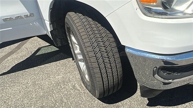 2023 Ram 1500 Laramie 4x4 Crew Cab 5'7" Box - 22883707 - 10